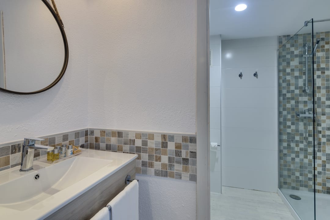 Zimmer Green Garden Aparthotel