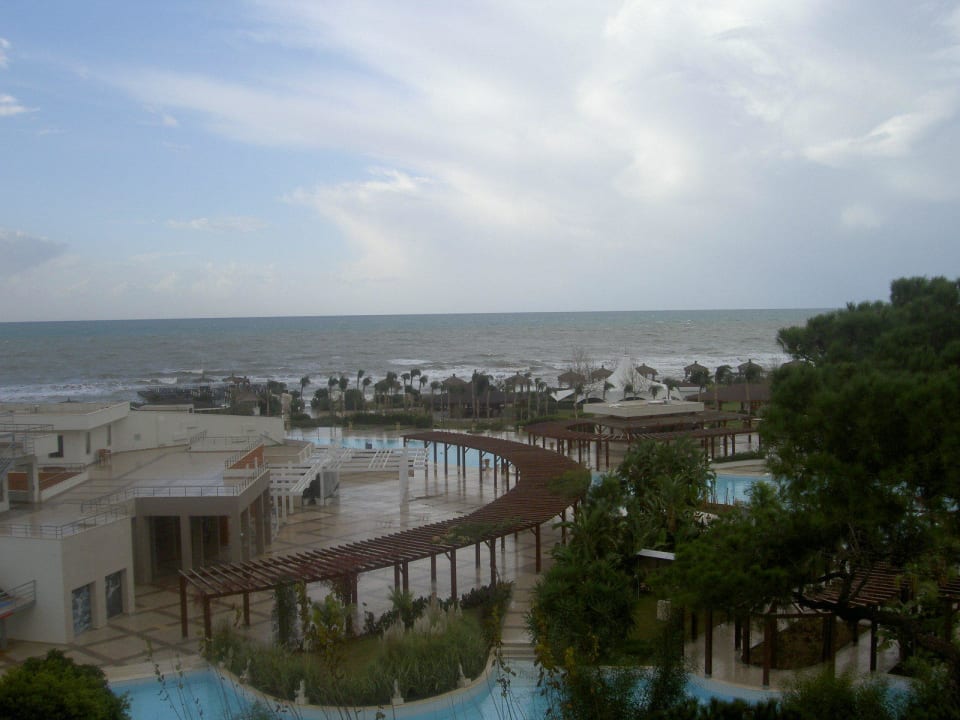 Anlage im Regen Ela Excellence Resort Belek