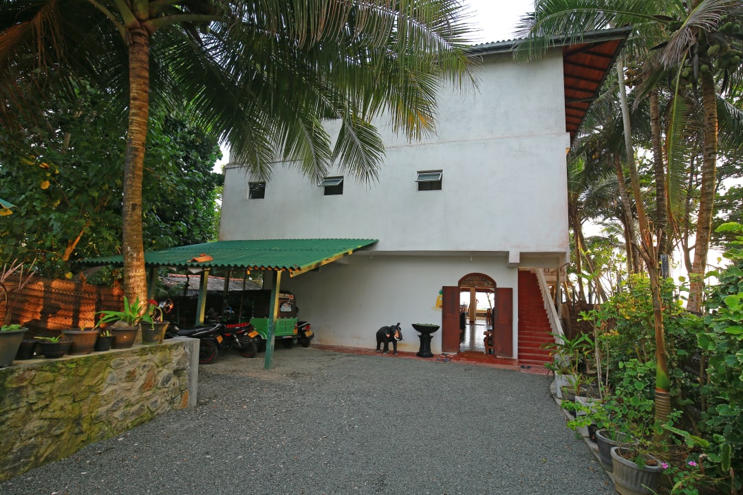 "Außenansicht" Hotel Haus am Meer Wilde Ananas (Habaraduwa