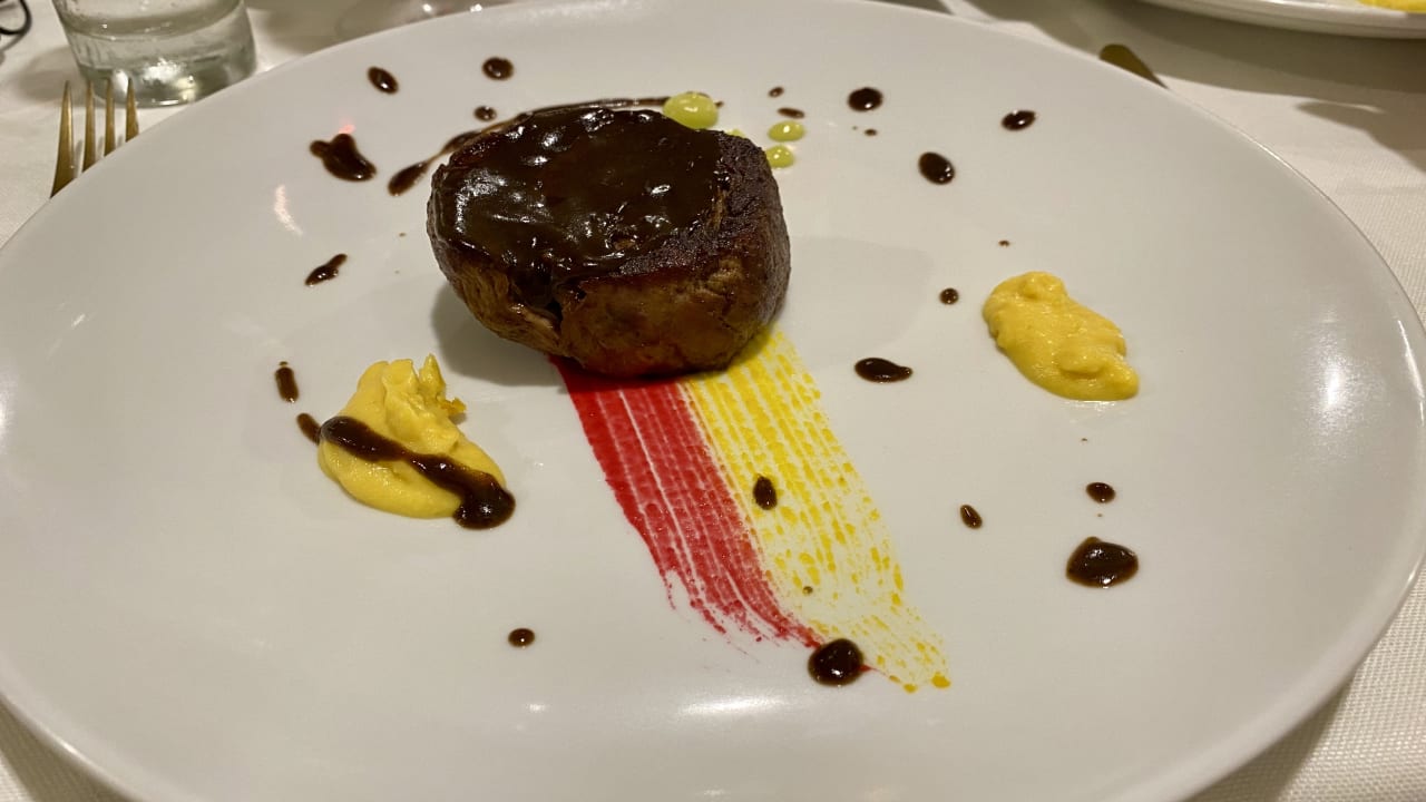 Gastro Serenade All Suites - Adults Only Resort