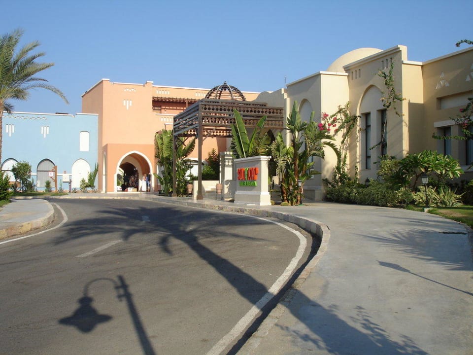 Eingang Jaz Dar EL Madina