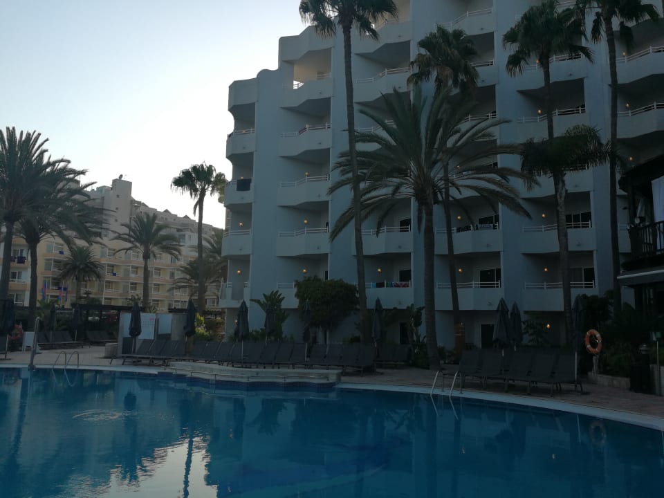 Außenansicht Corallium Dunamar by Lopesan Hotels