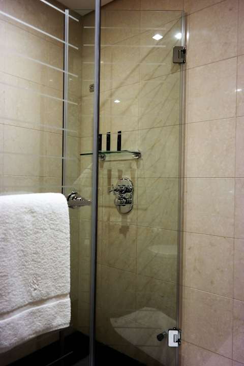Dusche Hotel Jumeirah Emirates Towers