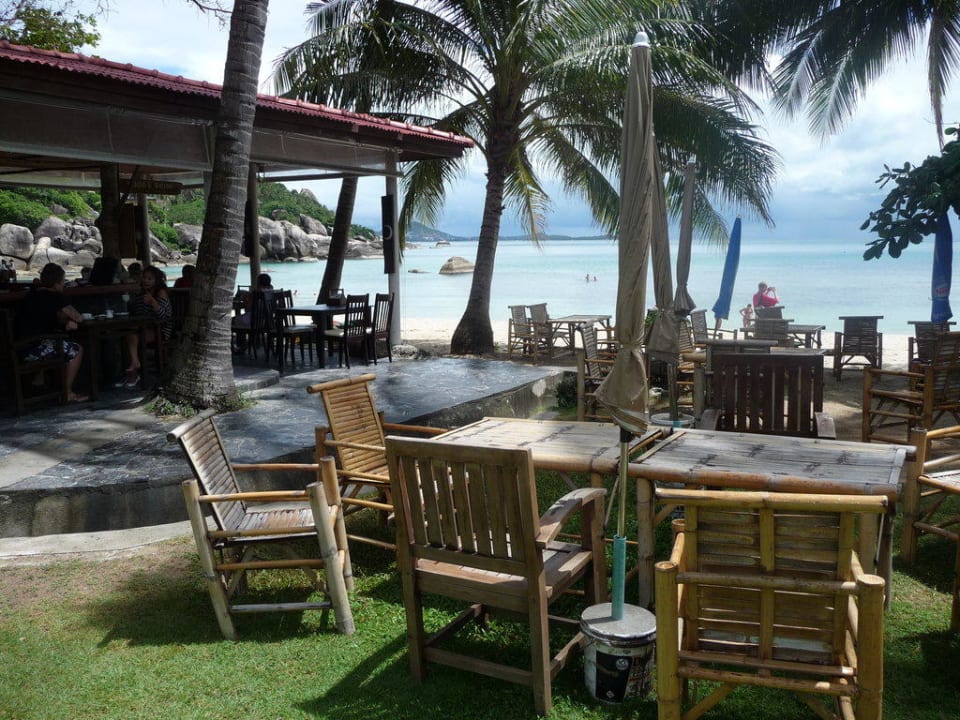 Bar przy plaży Hotel Thongtakian