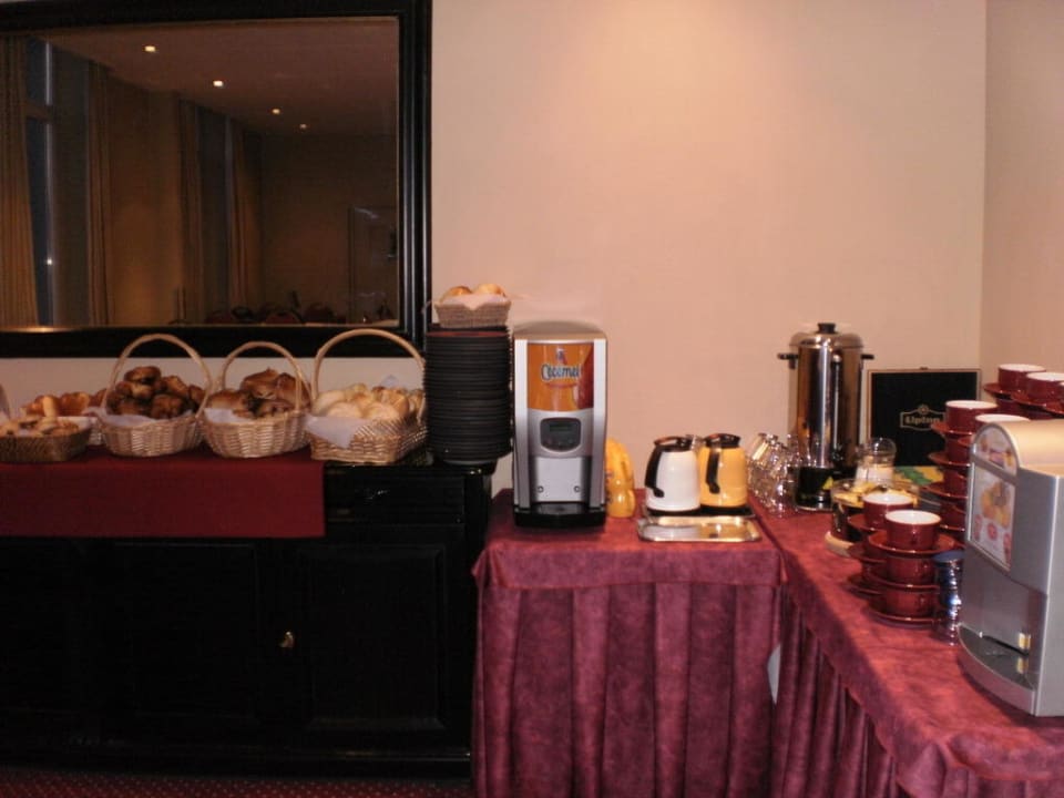 Буфет Grand Hotel de Flandre