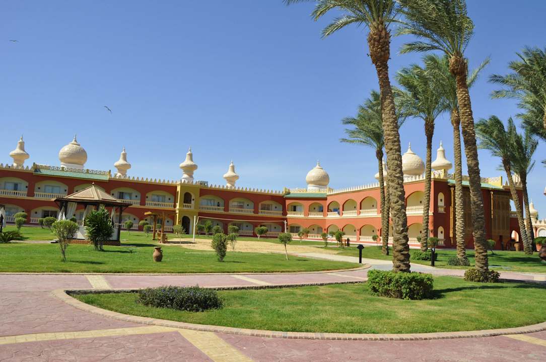 Schöne Häuser mit Kuppeln Pickalbatros Alf Leila Wa Leila Resort - Neverland Hurghada