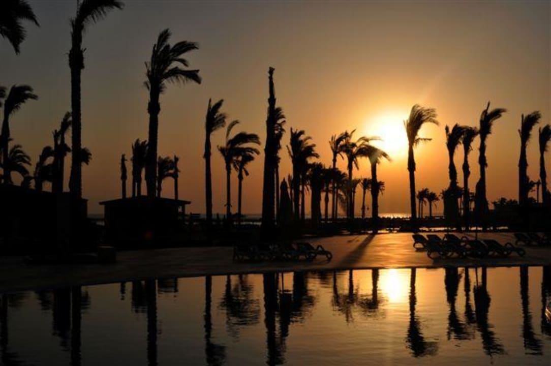 6:10 Sonnenaufgang Cleopatra Luxury Resort Makadi Bay
