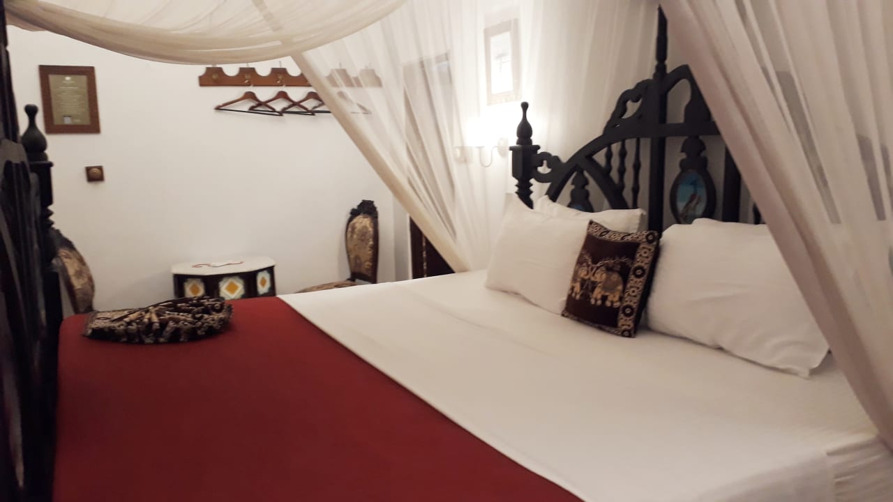 Zimmer Tembo House Hotel And Apartments