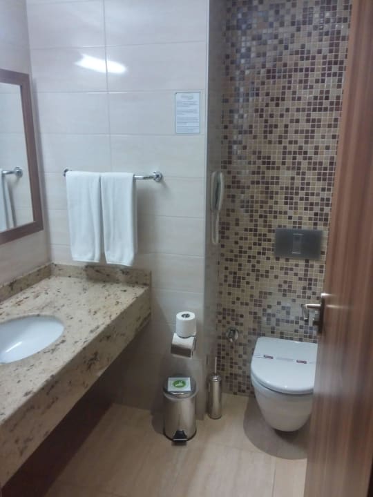 Badezimemr Dizalya Palm Garden