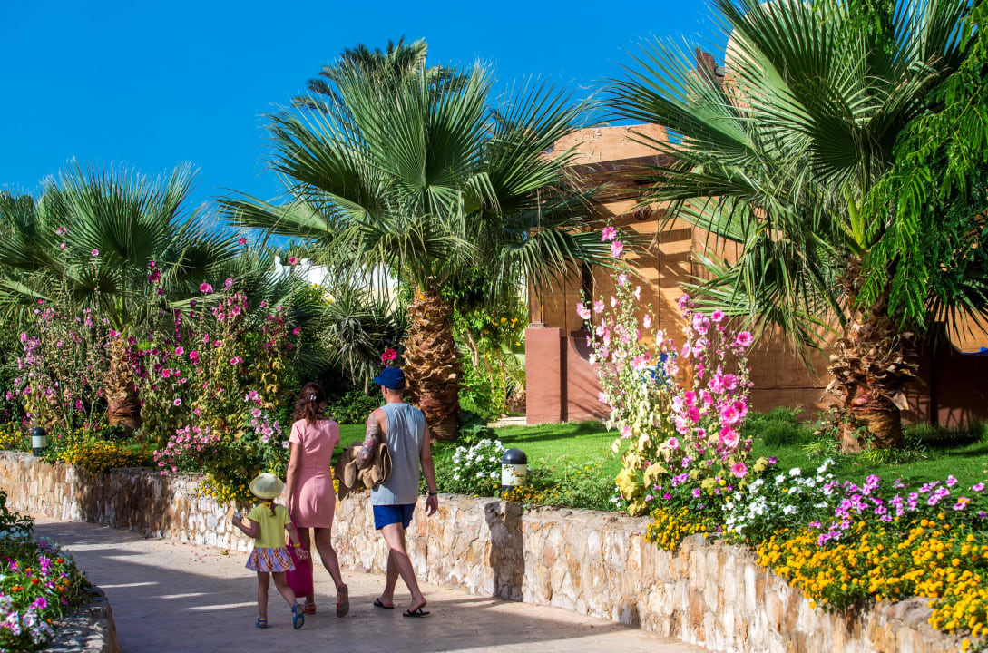 Garden Mirage Bay Resort & Aqua Park