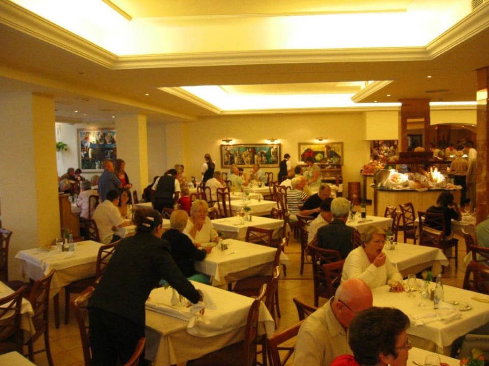 Speisesaal Inturotel Cala Esmeralda