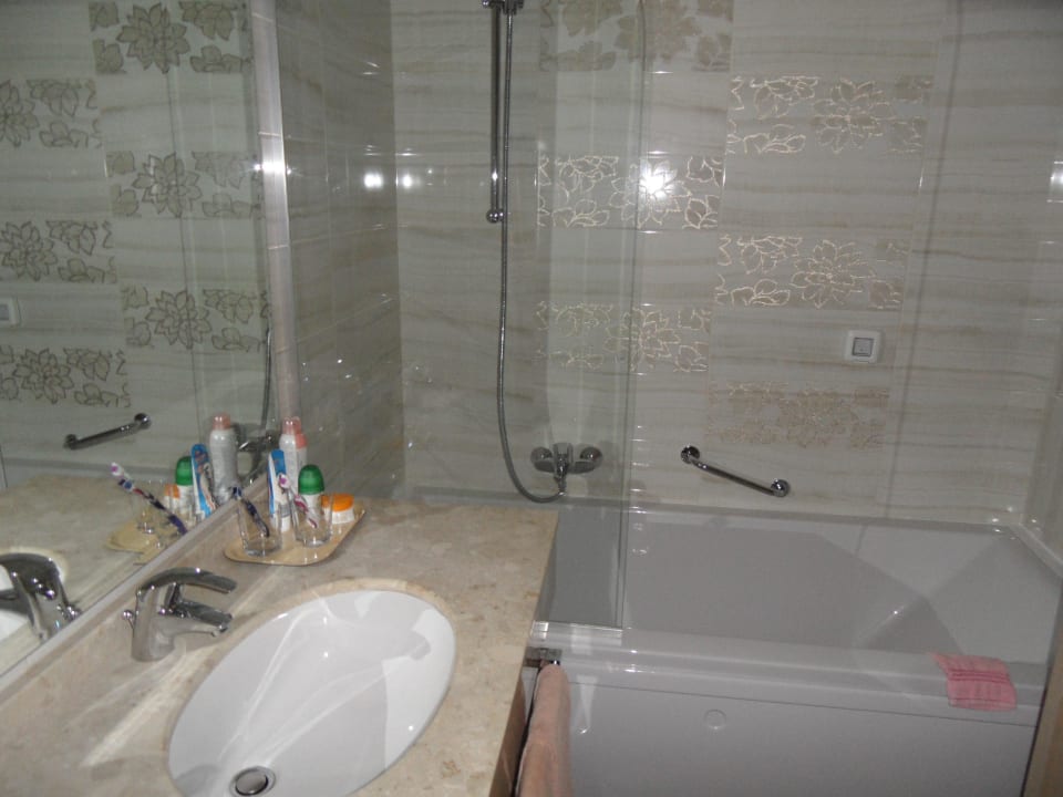 Wanne und Dusche getrennt vorhanden GRIFID Vistamar