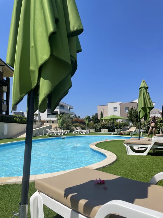 Pool Blue Waves Resort