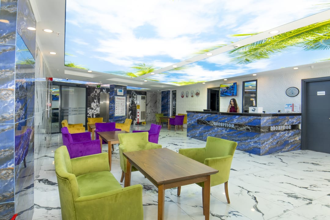 Lobby Relax Beach Hotel