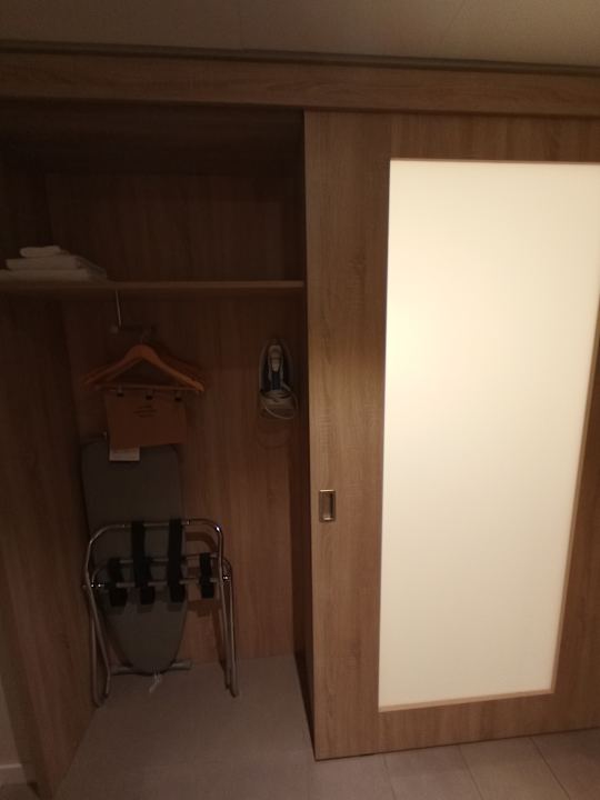 Zimmer Hampton By Hilton Frankfurt Airport