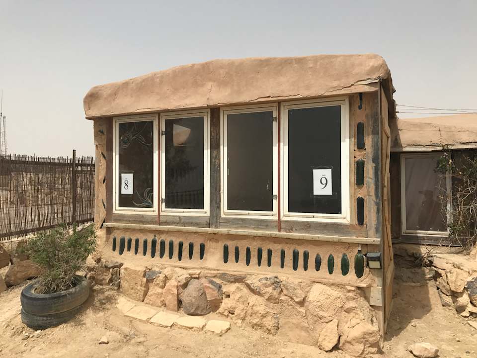 Zimmer Desert Shade Eco Lodge