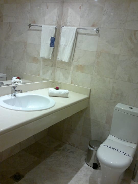 Bad Hotel Kalithea Horizon Royal