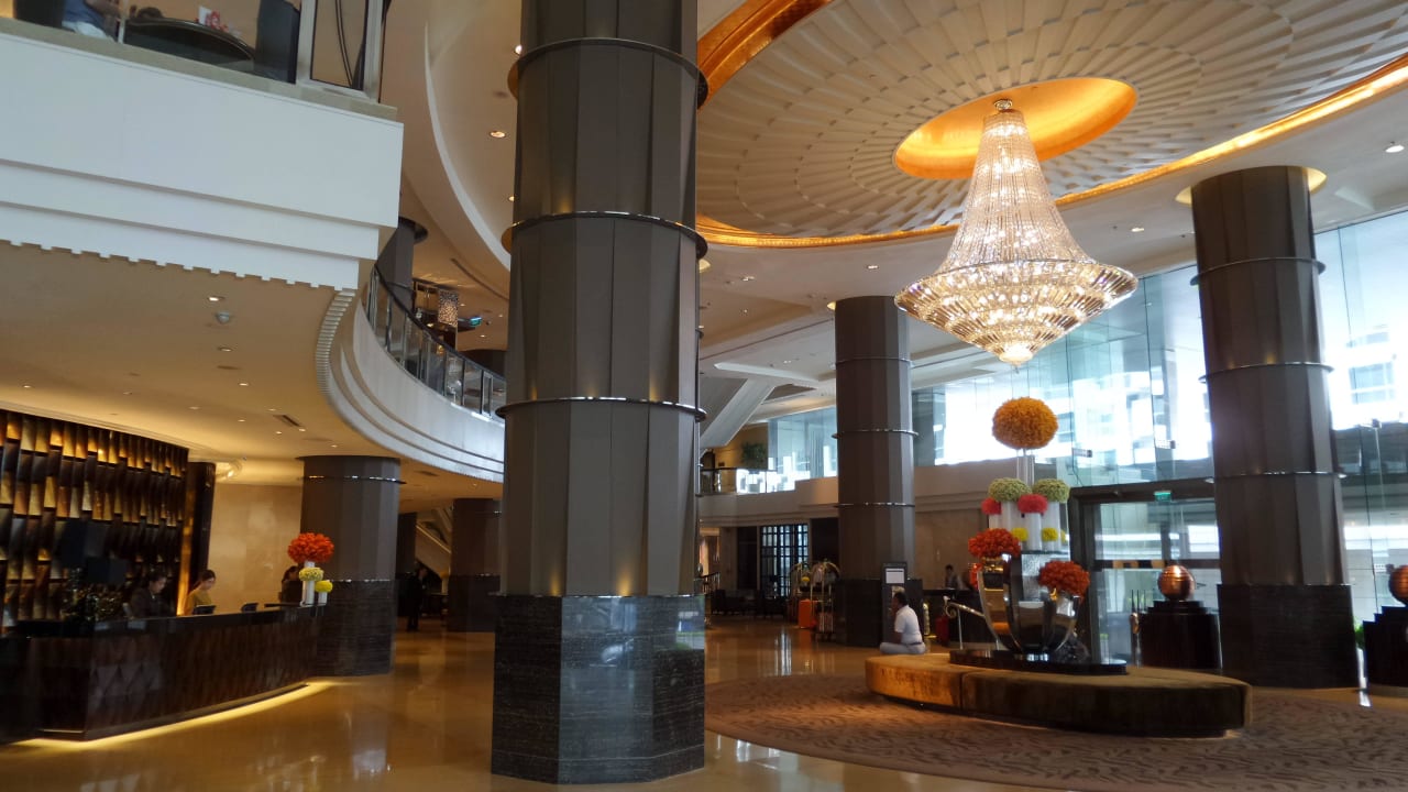 Blick auf den Eingangs,-und Lobbybereich InterContinental Bangkok