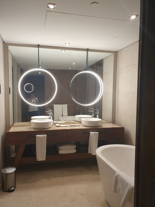 Zimmer Rixos The Palm Hotel & Suites