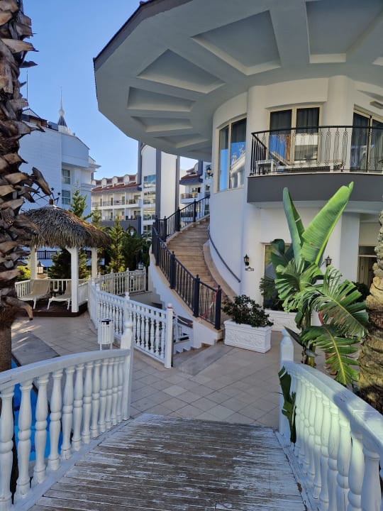 Gartenanlage Well Palace Side