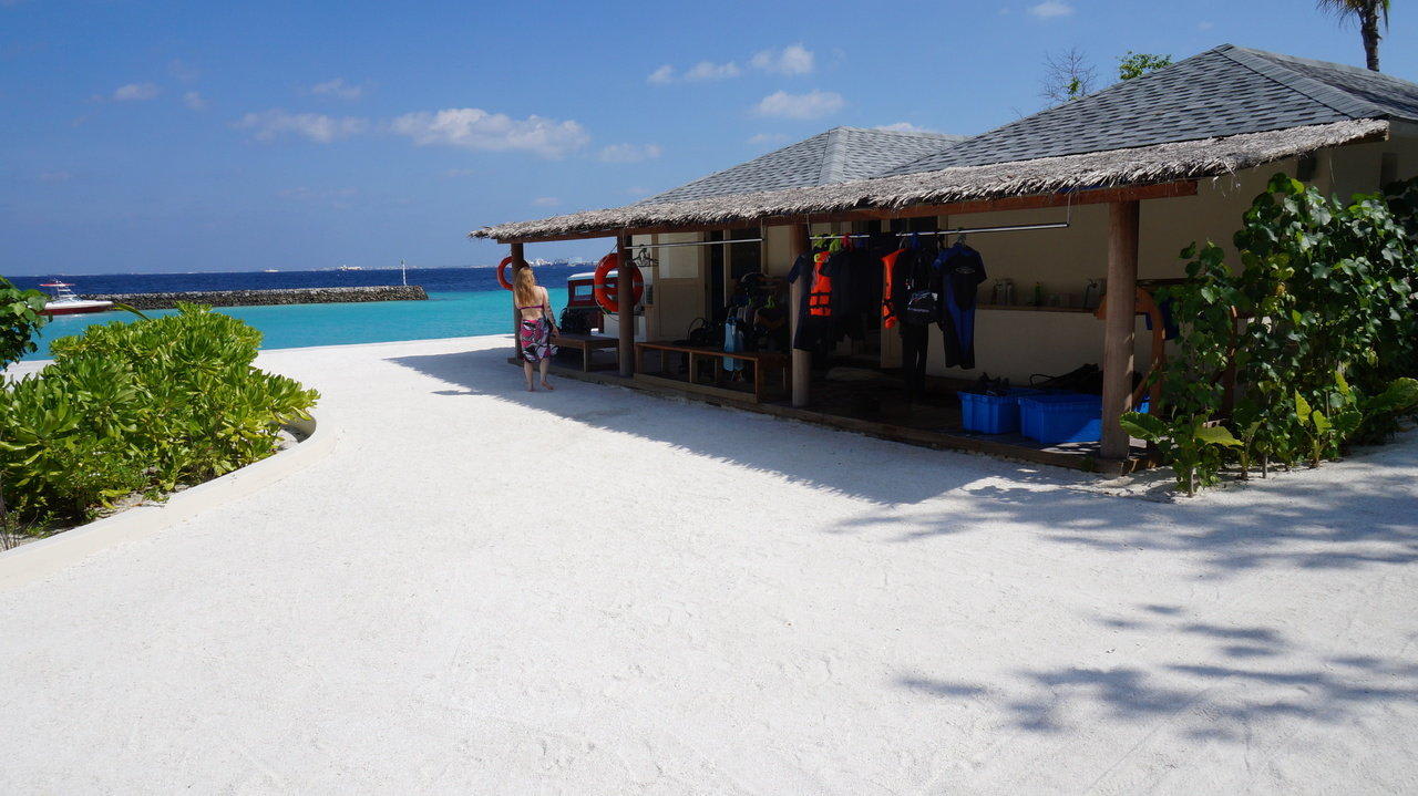 Tauchstation Centara Ras Fushi Resort & Spa Maldives