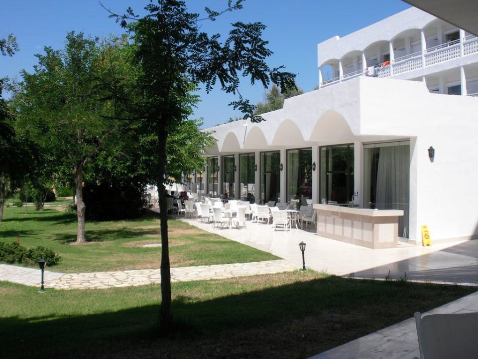 Außenanlage Domes Aulūs Zante, Autograph Collection