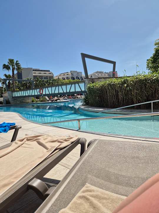 Pool Terrace Elite Resort