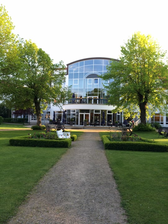 Gartenanlage Seehotel Großherzog von Mecklenburg