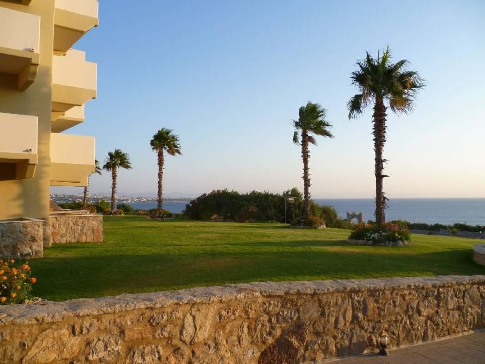 Palmen überall Hotel Kalithea Horizon Royal