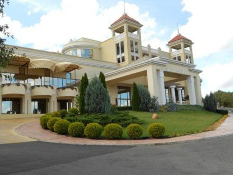 Haupteingang Hotel Belleville Duni Royal Holiday Village