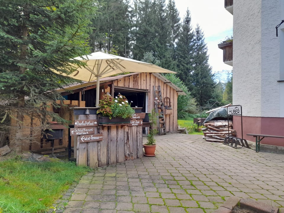 Gartenanlage Pension Schatzkisterl