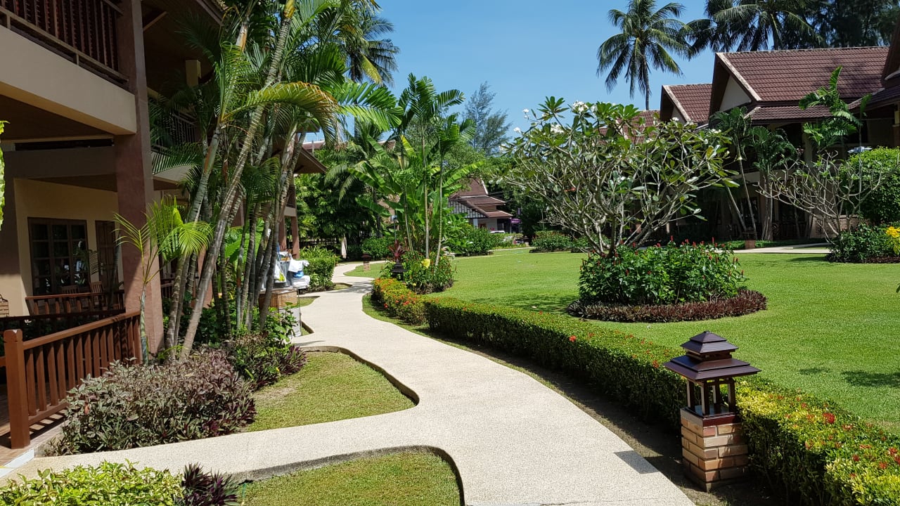 Gartenanlage Best Western Premier Bangtao Beach Resort & Spa
