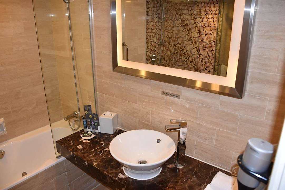 Bad Hotel Novotel Clarke Quay