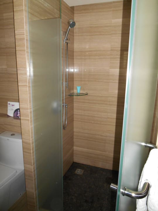 Dusche The Landmark Bangkok