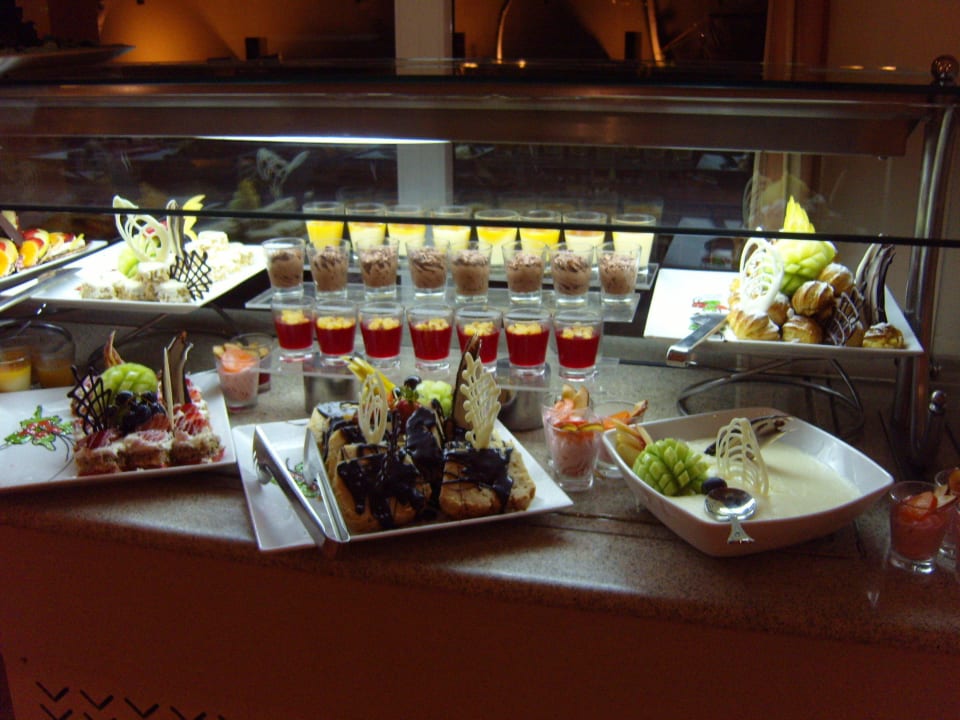 Ein Abendbuffet ! Hotel Three Corners Ocean View prestige - Adults only