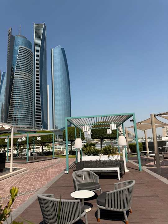 Gastro Khalidiya Palace Rayhaan by Rotana