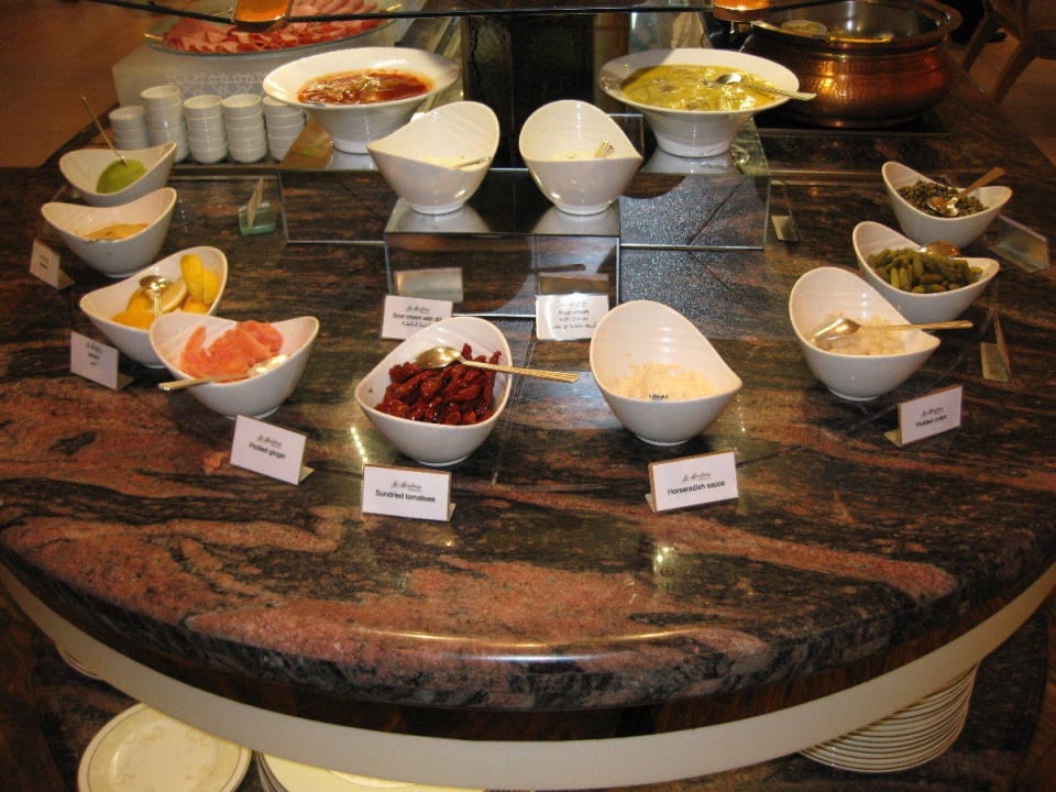 Buffet im Le Vendome Emirates Palace Mandarin Oriental