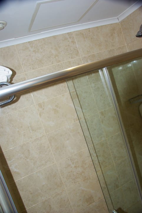 Zimmer Well Palace Side