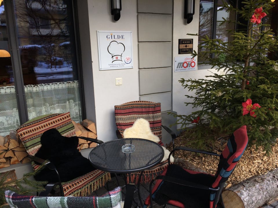 Winterlounge vor dem Hotel Hotel Alpbach