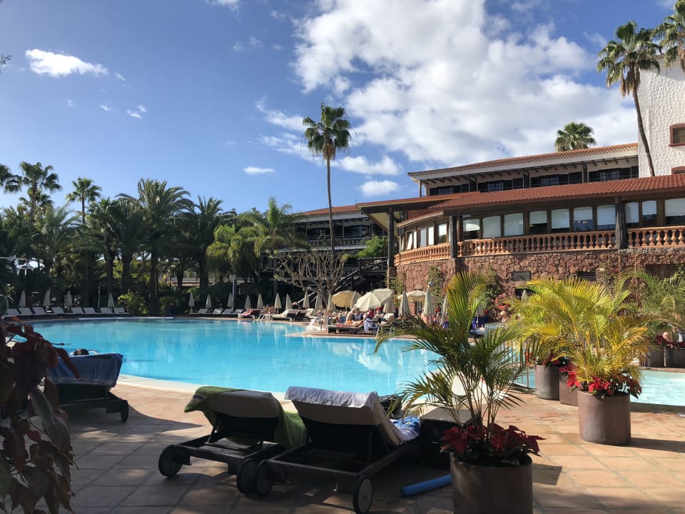 Pool Hotel Parque Tropical