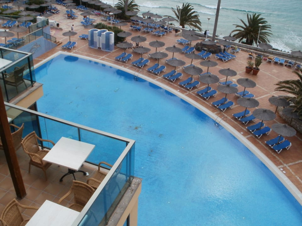 Widok na basen SBH Club Paraiso Playa