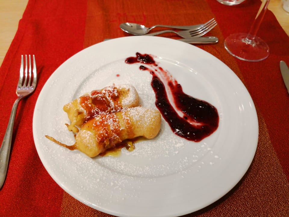 Gastro Acanthus Cennet Barut Collection