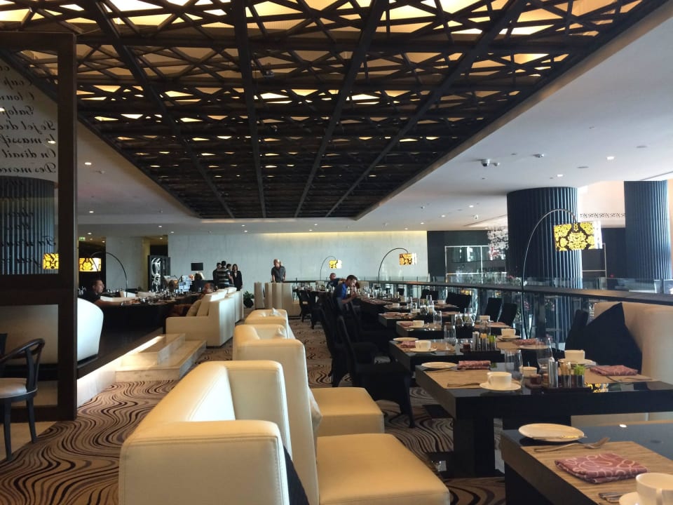 Frühstücksrestaurant Sofitel Abu Dhabi Corniche