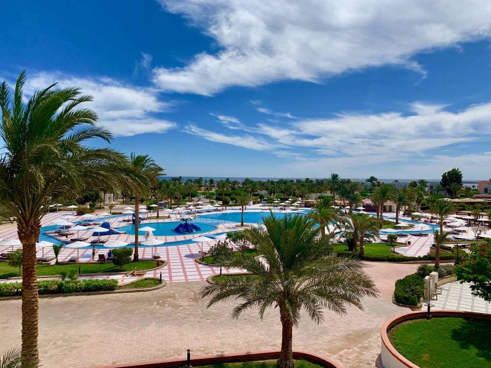 Pool Pharaoh Azur Resort