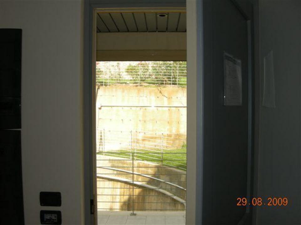 Вид на море из номера во всей красе)) Aregai Marina Hotel & Residence