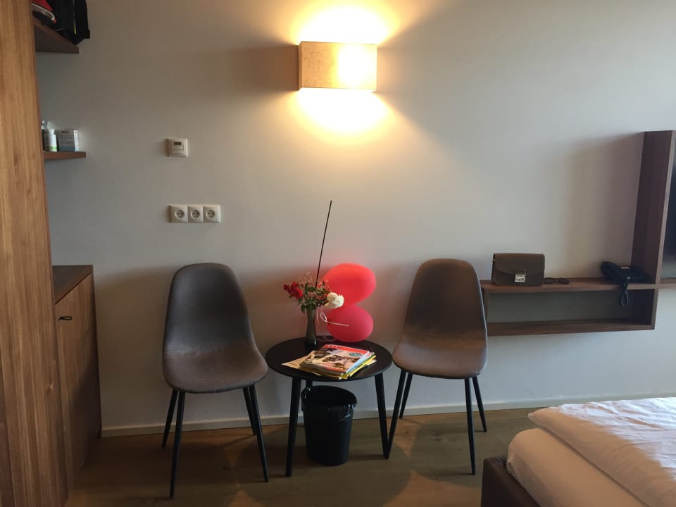 Zimmer Brühl Suites&Residence