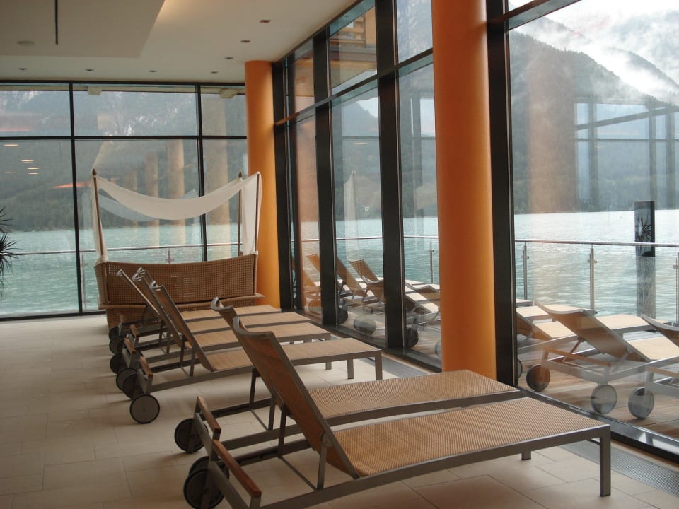 Ruheraum mit gigantischem Ausblick auf den Achense aja Fürstenhaus am Achensee