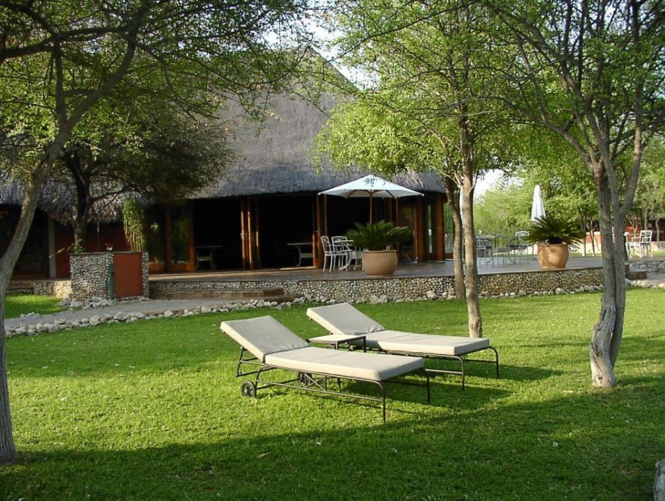 Restaurant und Gartenanlage Hotel Mushara Lodge