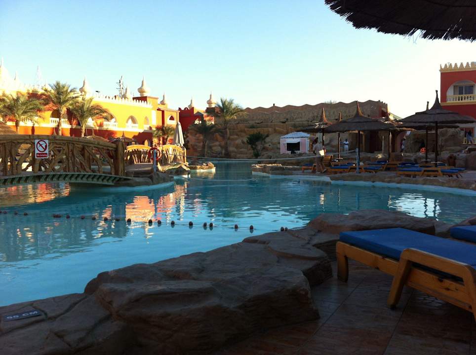 Aktiv-Pool Pickalbatros Alf Leila Wa Leila Resort - Neverland Hurghada