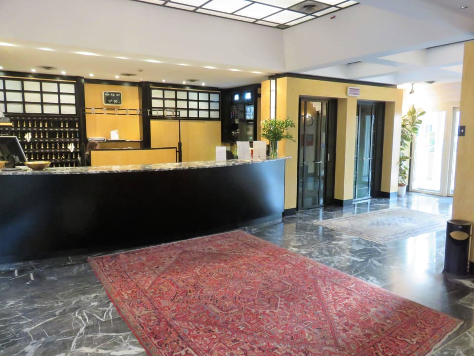 Rezeption  Hotel Friuli